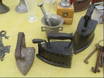 Tricase - Piazza Cappuccini - Mercatino delle Pulci e dell'Antiquariato Tricase - Piazza Cappuccini - Mercatino delle Pulci e dell'Antiquariato